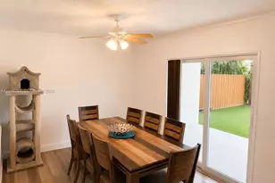 8948 NW 27th St, Coral Springs, FL 33065 - Photo 16