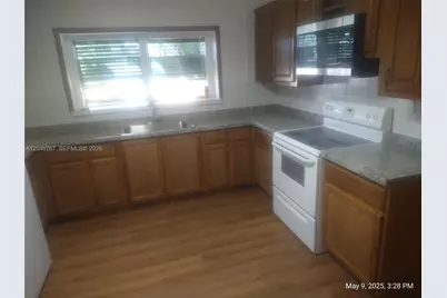35250 SW 177th Ct #5, Homestead, FL 33034 - Photo 6