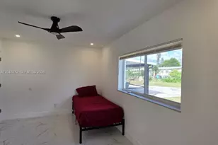 305 SE Airoso Blvd, Port Saint Lucie, FL 34983 - Photo 40