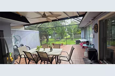 4205 NW 52nd Ave, Lauderdale Lakes, FL 33319 - Photo 1