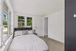 600 NE 44th St, Deerfield Beach, FL 33064 - Photo 18