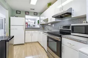 1450 NW 97th Ave, Pembroke Pines, FL 33024 - Photo 8
