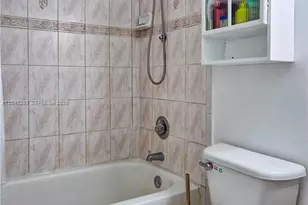 1450 NW 97th Ave, Pembroke Pines, FL 33024 - Photo 14