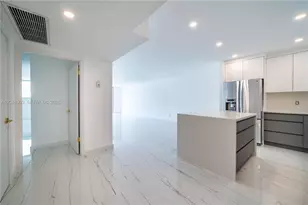 19380 Collins Ave, Sunny Isles Beach, FL 33160 - Photo 8
