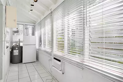 1507 Meridian Ave #7, Miami Beach, FL 33139 - Photo 4