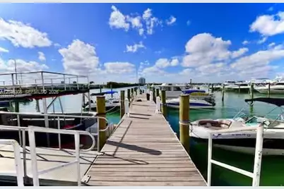 7904 West Dr #214, North Bay Village, FL 33141 - Photo 4