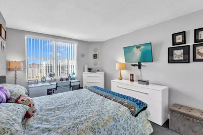 1965 S Ocean Dr #14C, Hallandale Beach, FL 33009 - Photo 18