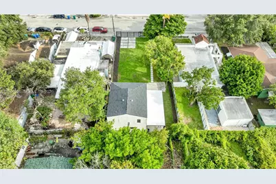 411 NW 59th St, Miami, FL 33127 - Photo 44