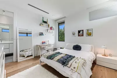 445 Ridgewood Rd, Key Biscayne, FL 33149 - Photo 22