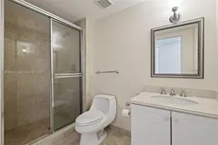 9595 Collins Ave, Surfside, FL 33154 - Photo 20