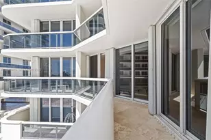 9595 Collins Ave, Surfside, FL 33154 - Photo 22