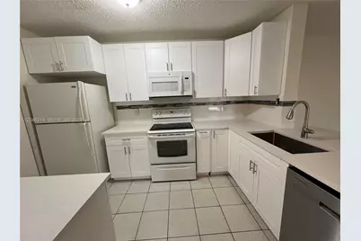 11277 W Atlantic Blvd #302, Coral Springs, FL 33071 - Photo 2
