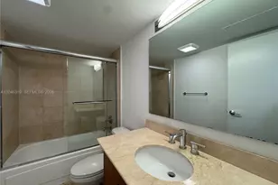10275 Collins Ave, Bal Harbour, FL 33154 - Photo 16