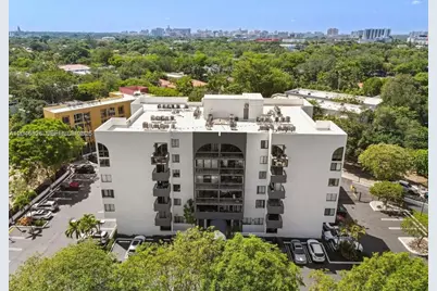 2715 Tigertail Ave #102, Miami, FL 33133 - Photo 10