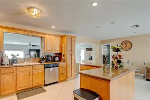 11370 NW 46th Pl, Sunrise, FL 33323 - Photo 22