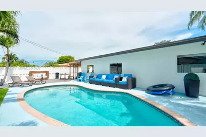11370 NW 46th Pl, Sunrise, FL 33323 - Photo 6