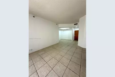 3640 Yacht Club Dr #104, Aventura, FL 33180 - Photo 6