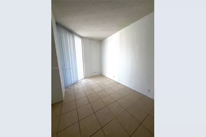 3640 Yacht Club Dr #104, Aventura, FL 33180 - Photo 14