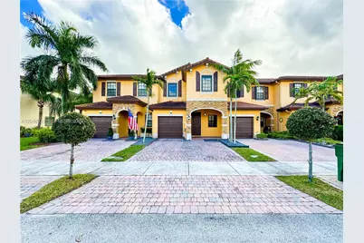 3740 NE 3rd Ct, Homestead, FL 33033 - Photo 1