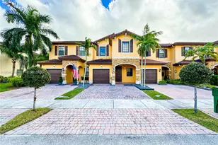 3740 NE 3rd Ct, Homestead, FL 33033 - Photo 1