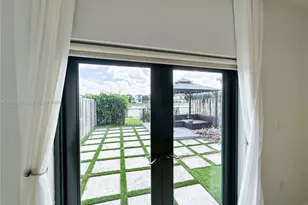 3740 NE 3rd Ct, Homestead, FL 33033 - Photo 30