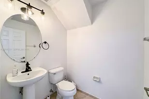 3740 NE 3rd Ct, Homestead, FL 33033 - Photo 22