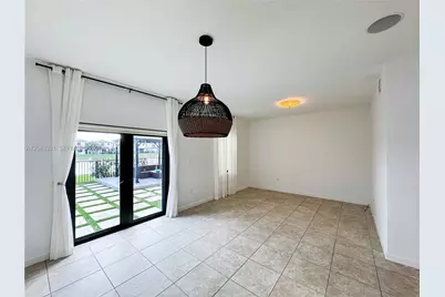 3740 NE 3rd Ct, Homestead, FL 33033 - Photo 16