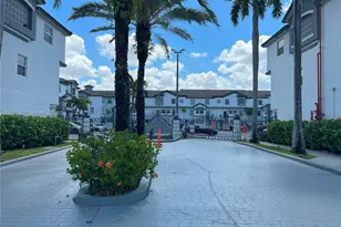 925 NW 82nd Ave, Miami, FL 33126 - Photo 2