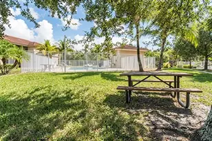 1103 Golden Lakes Blvd, West Palm Beach, FL 33411 - Photo 2