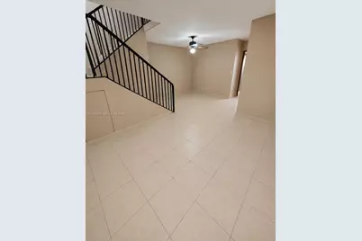 8188 NW 98th Lane #122, Hialeah Gardens, FL 33016 - Photo 18