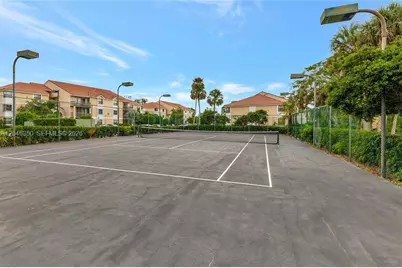 5761 Riverside Dr #304B4, Coral Springs, FL 33067 - Photo 10