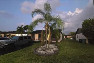 4737 SW 135th Pl, Miami, FL 33175 - Photo 2