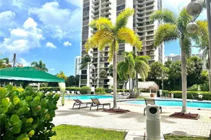 18151 NE 31st Ct, Aventura, FL 33160 - Photo 12