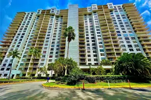 18151 NE 31st Ct, Aventura, FL 33160 - Photo 1