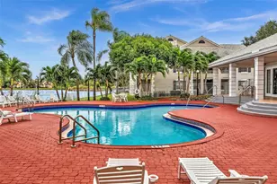 2811 N Oakland Forest Dr, Oakland Park, FL 33309 - Photo 12