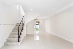 1252 NW 39th St, Miami, FL 33142 - Photo 12