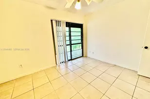 809 NE 199th St, Miami, FL 33179 - Photo 10