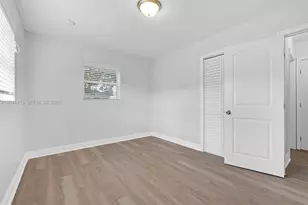 746 SW 4th St, Dania Beach, FL 33004 - Photo 12