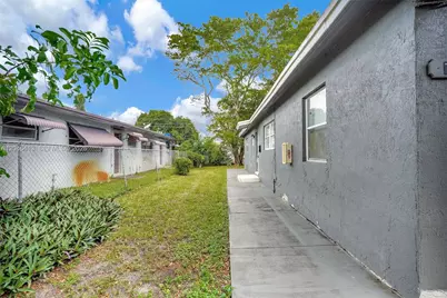 746 SW 4th St, Dania Beach, FL 33004 - Photo 26
