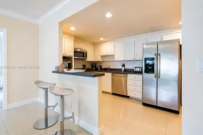 19370 Collins Ave #716, Sunny Isles Beach, FL 33160 - Photo 6
