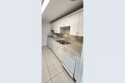 2903 NE 163rd St #404, North Miami Beach, FL 33160 - Photo 12