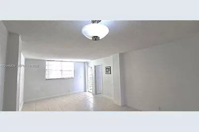 2903 NE 163rd St #404, North Miami Beach, FL 33160 - Photo 4