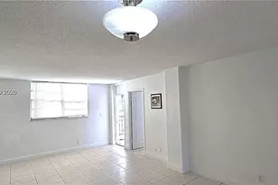 2903 NE 163rd St, North Miami Beach, FL 33160 - Photo 4