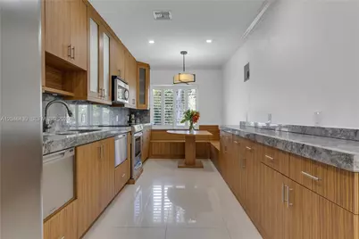 549 NE 12th Ave #1, Fort Lauderdale, FL 33301 - Photo 20