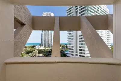 300 S Pointe Dr #907, Miami Beach, FL 33139 - Photo 8