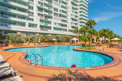 300 S Pointe Dr #907, Miami Beach, FL 33139 - Photo 68