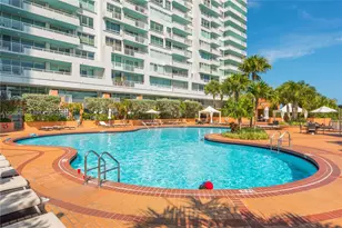300 South Pointe Dr, Miami Beach, FL 33139 - Photo 68