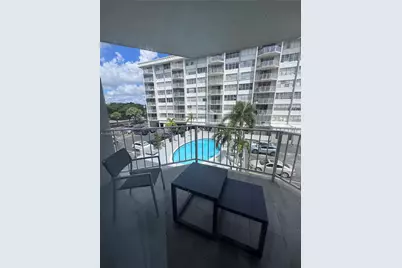 16710 NE 9th Ave #305, North Miami Beach, FL 33162 - Photo 4