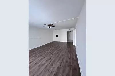 16710 NE 9th Ave #305, North Miami Beach, FL 33162 - Photo 8