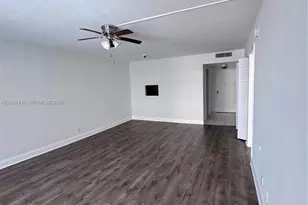 16710 NE 9th Ave, North Miami Beach, FL 33162 - Photo 8